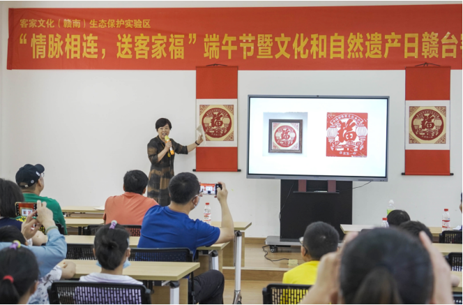 丫髻山楹聯匾額_贛南匾額_太和殿匾額復制